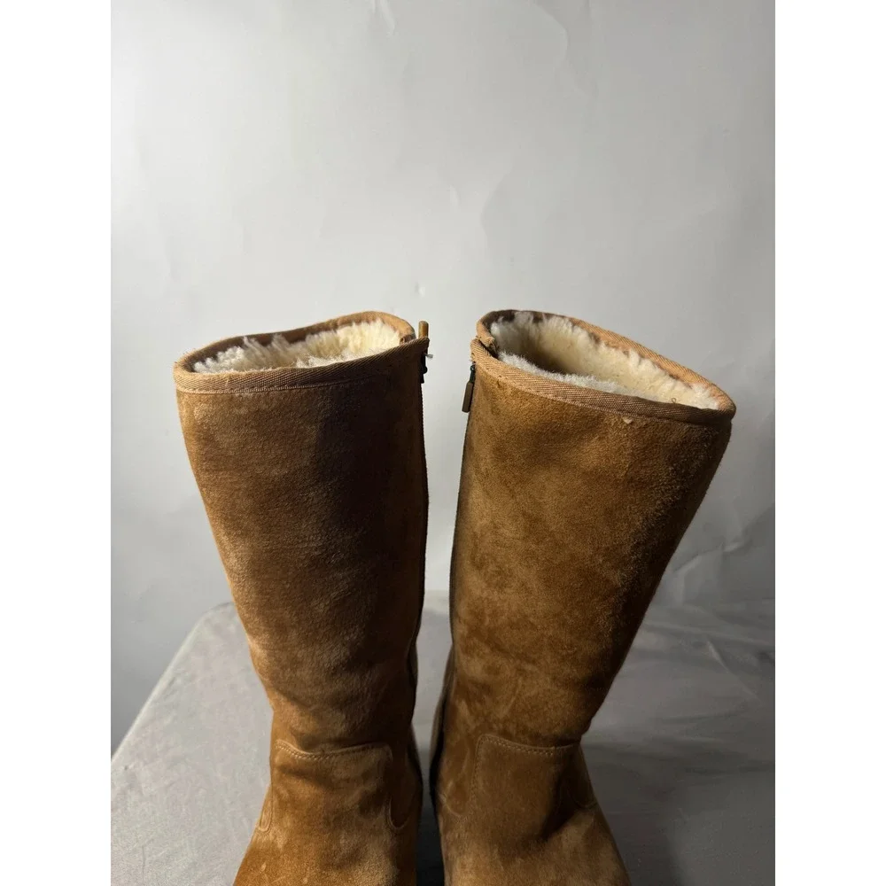 UGG Australia Women's Size 10 Chestnut Suede Shearling Lined Tall Zip Boots
